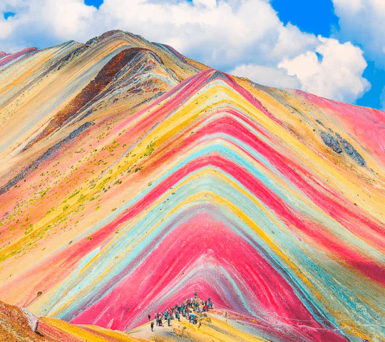 Rainbow Mountain Trek (Vinicunca): A Journey to a High-Altitude Natural Wonder