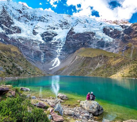 The Laguna de 4 Trek: A Journey to the Hidden Lakes of the Andes
