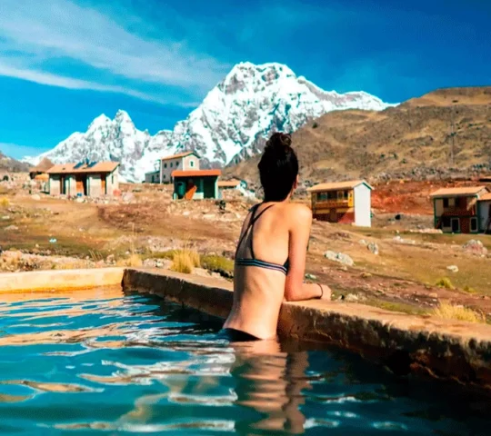 Pacchanta Thermal Baths: A High-Altitude Oasis at the Foot of a Sacred Mountain